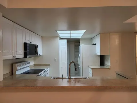 9022 W Atlantic Boulevard Coral Springs FL 33071