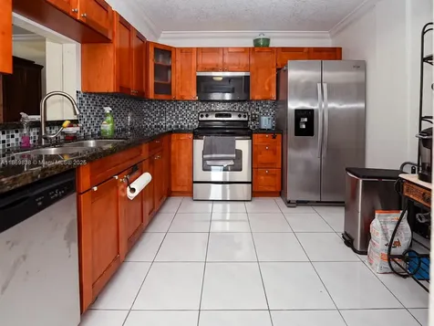 130 S Shore Drive Miami Beach FL 33141
