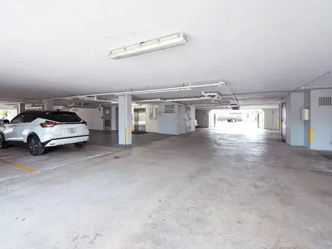 130 S Shore Drive Miami Beach FL 33141