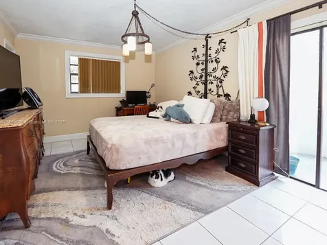 130 S Shore Drive Miami Beach FL 33141