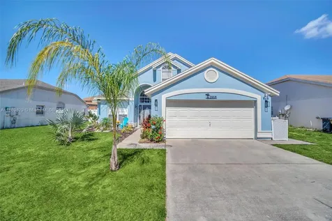 2915 Pembridge Street Kissimmee FL 34747