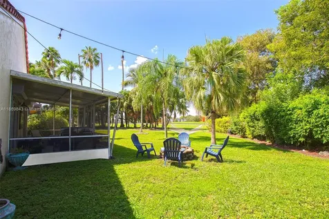 16298 La Costa Drive Weston FL 33326