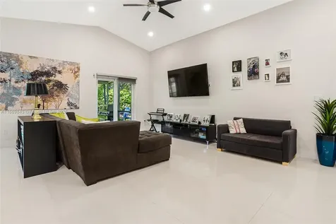 16298 La Costa Drive Weston FL 33326