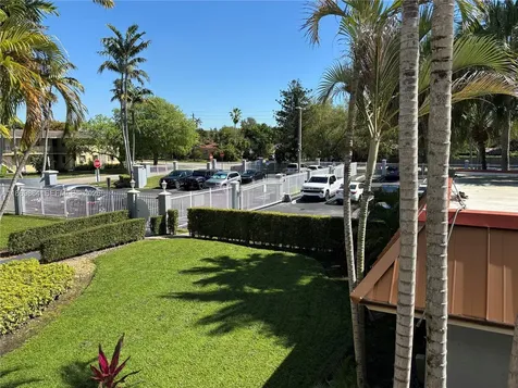 4600 SW 67th Avenue Miami FL 33155