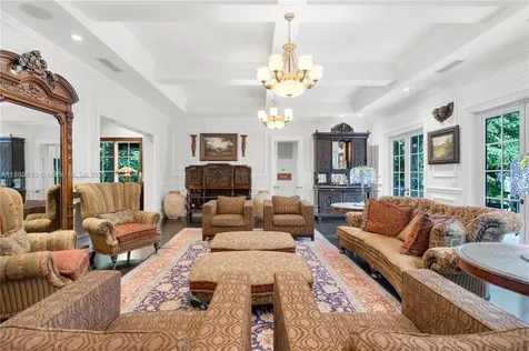 612 Sunset Drive Coral Gables FL 33143
