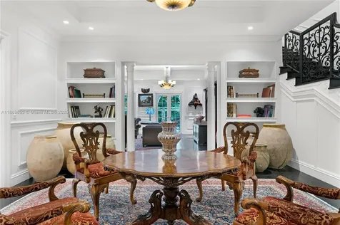 612 Sunset Drive Coral Gables FL 33143