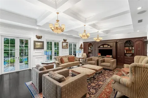 612 Sunset Drive Coral Gables FL 33143