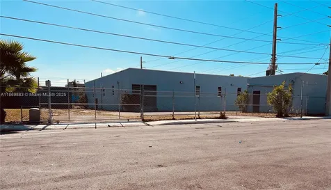 1031 NW 21st Street Miami FL 33127