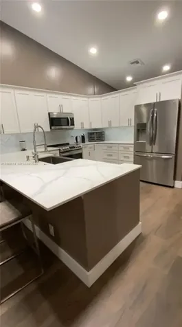 6081 NW 90th Avenue Tamarac FL 33321
