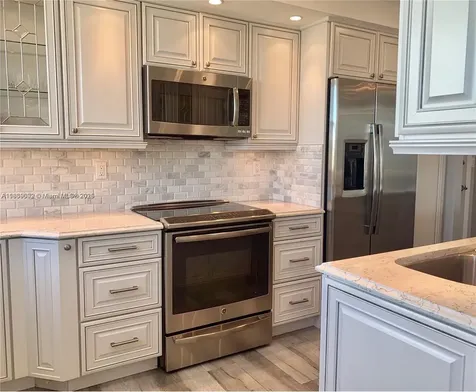 Hallandale Beach FL 33009