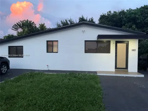 1971 W 2nd Avenue Hialeah FL 33010