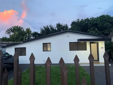1971 W 2nd Avenue Hialeah FL 33010