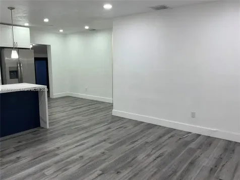 1971 W 2nd Avenue Hialeah FL 33010