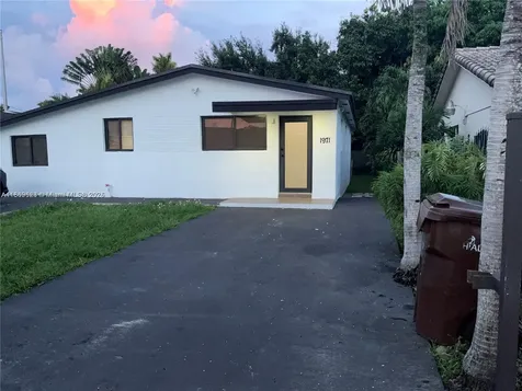 1971 W 2nd Avenue Hialeah FL 33010