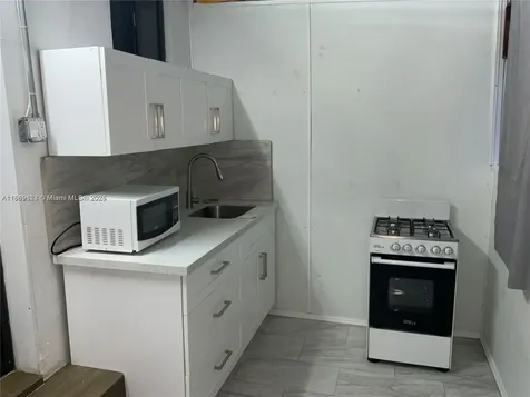 1971 W 2nd Avenue Hialeah FL 33010