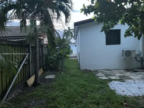 1971 W 2nd Avenue Hialeah FL 33010