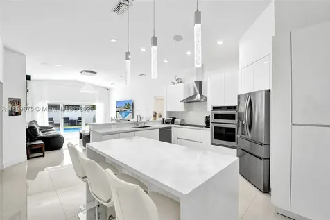 1636 SW 108th Terrace Davie FL 33324