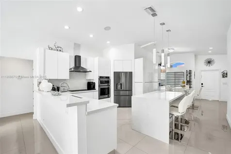 1636 SW 108th Terrace Davie FL 33324