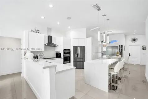 1636 SW 108th Terrace Davie FL 33324