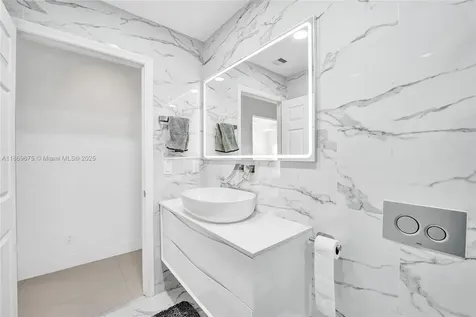1636 SW 108th Terrace Davie FL 33324