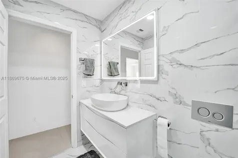 1636 SW 108th Terrace Davie FL 33324