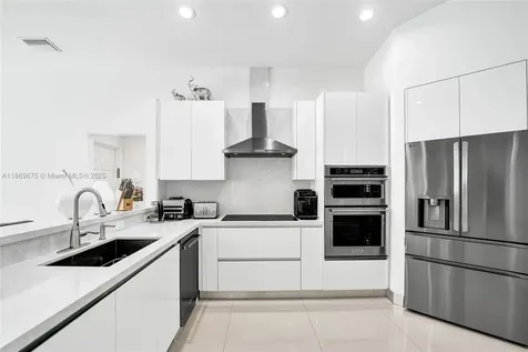 1636 SW 108th Terrace Davie FL 33324