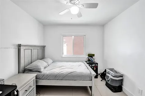 1636 SW 108th Terrace Davie FL 33324