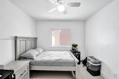 1636 SW 108th Terrace Davie FL 33324