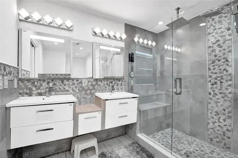 1636 SW 108th Terrace Davie FL 33324