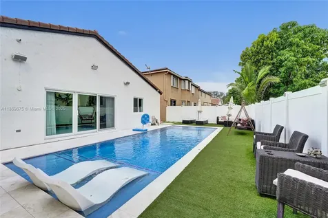1636 SW 108th Terrace Davie FL 33324