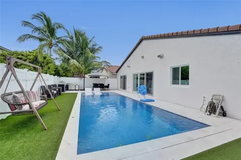 1636 SW 108th Terrace Davie FL 33324