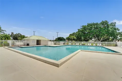 1636 SW 108th Terrace Davie FL 33324