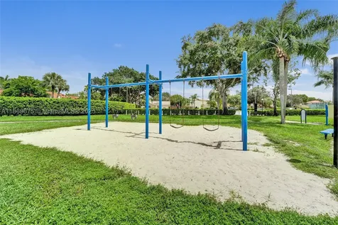 1636 SW 108th Terrace Davie FL 33324