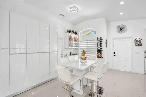 1636 SW 108th Terrace Davie FL 33324