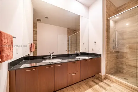 16001 Collins Avenue Sunny Isles Beach FL 33160