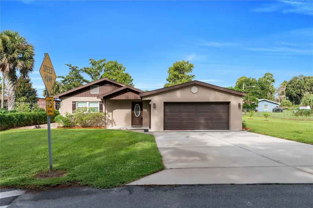 9431 Lake Marion Creek Road Other City - In The State Of Florida FL 33844