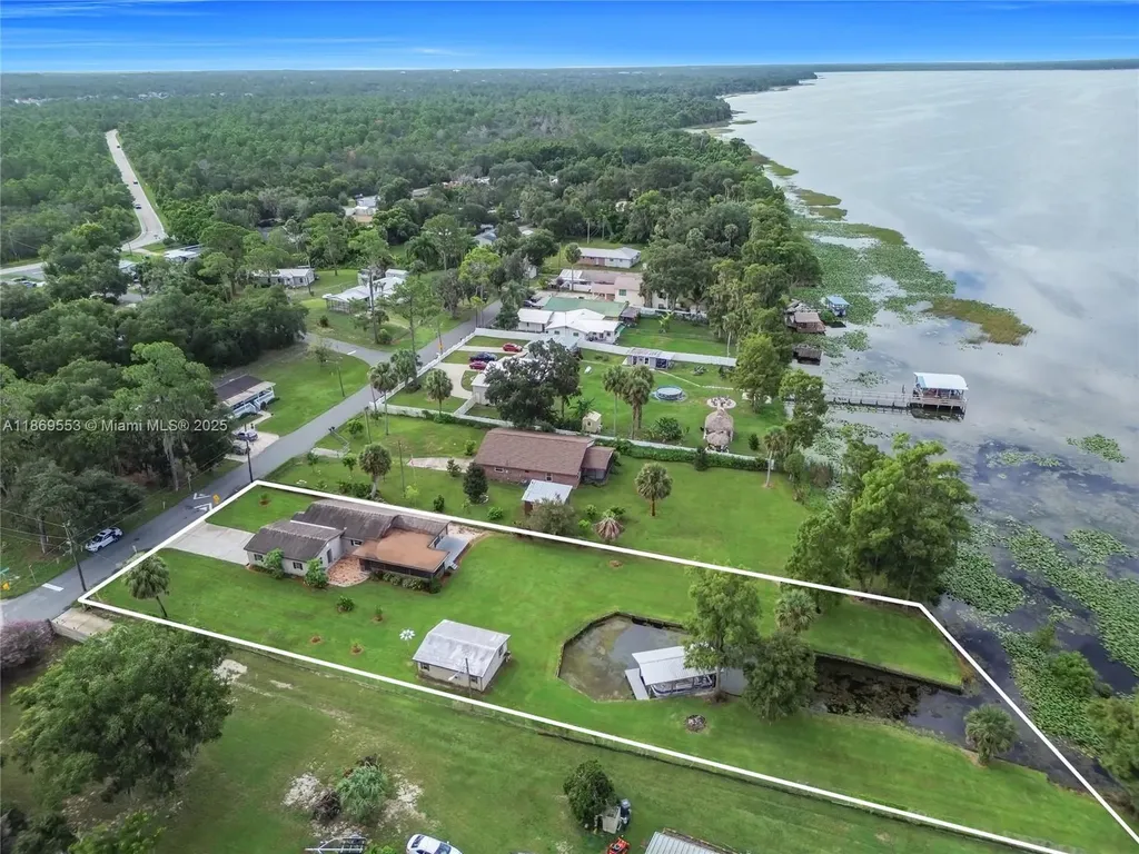 9431 Lake Marion Creek Road Other City - In The State Of Florida FL 33844