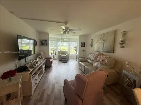 9581 Sunrise Lakes Boulevard Sunrise FL 33322