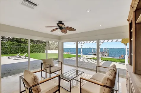 200 Harbor Drive Key Biscayne FL 33149