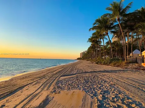 200 Harbor Drive Key Biscayne FL 33149