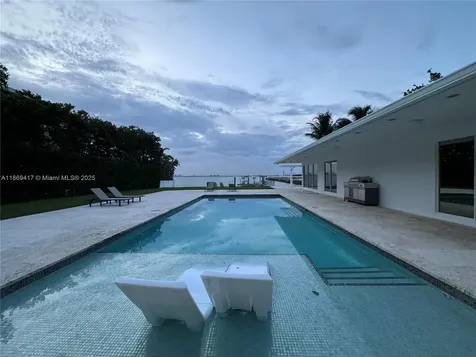 200 Harbor Drive Key Biscayne FL 33149