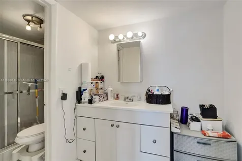 1801 S Treasure Drive North Bay Village FL 33141