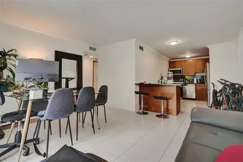 1801 S Treasure Drive North Bay Village FL 33141