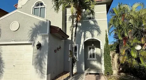 909 NE 41st Terrace Homestead FL 33033