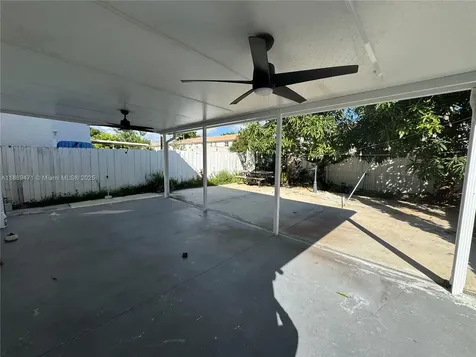 909 NE 41st Terrace Homestead FL 33033