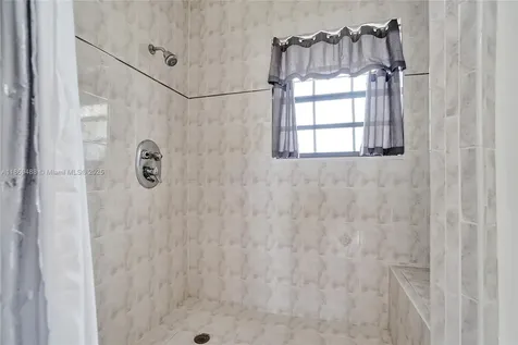 640 Fairfax Avenue Davie FL 33325