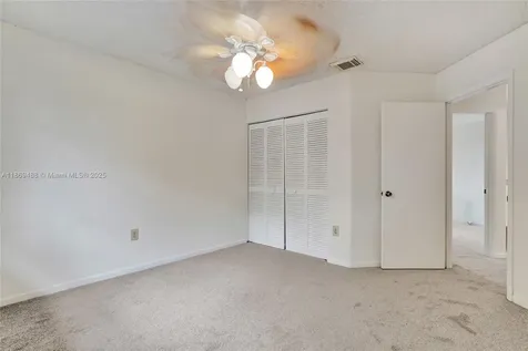 640 Fairfax Avenue Davie FL 33325