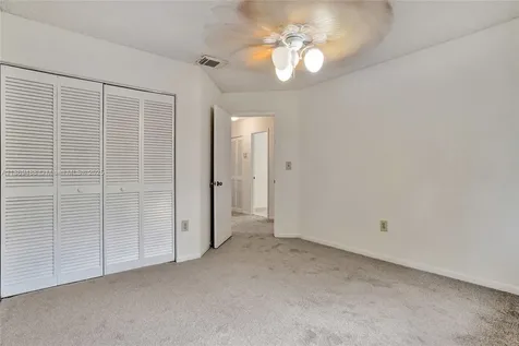 640 Fairfax Avenue Davie FL 33325