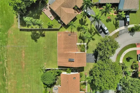 640 Fairfax Avenue Davie FL 33325