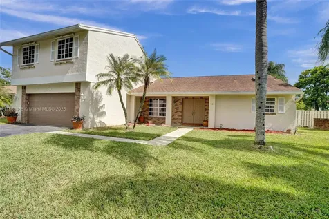 640 Fairfax Avenue Davie FL 33325
